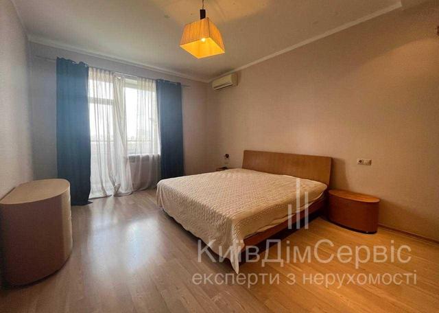3-кімнатна квартира, вул. Молдовська 2 — фото 9