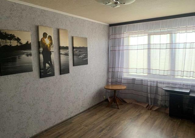 1-кімнатна квартира, вул. Райдужна 19