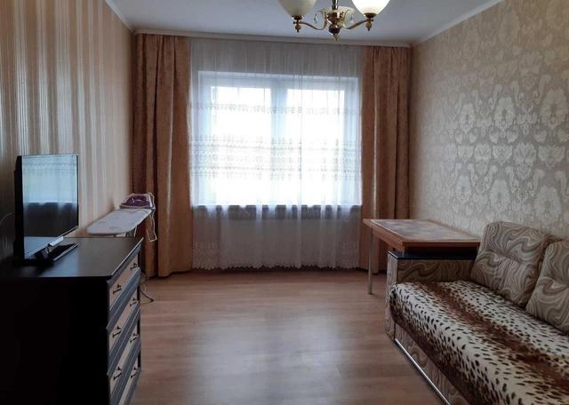 1-кімнатна квартира, вул. Милославська 2
