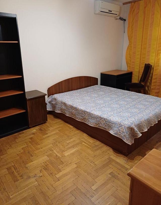 2-кімнатна квартира, вул. Миколи Голего (Лєбєдева-Кумача) 12