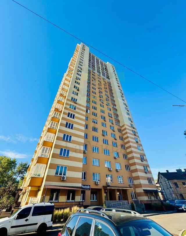 1-кімнатна квартира, вул. Краківська 27а