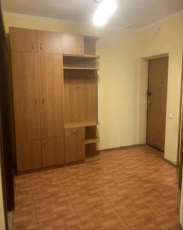 1-кімнатна квартира, просп. Бажана 1м — фото 1