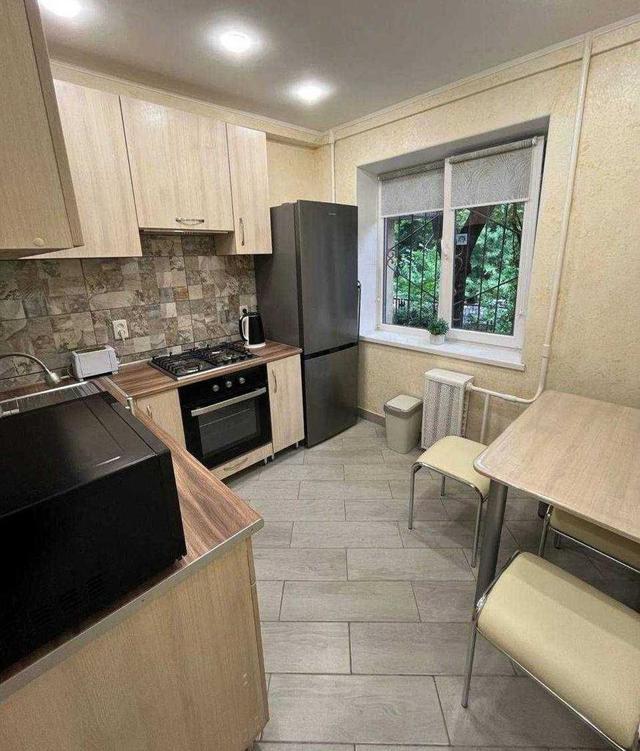 2-кімнатна квартира, вул. Татарська 6 — фото 3