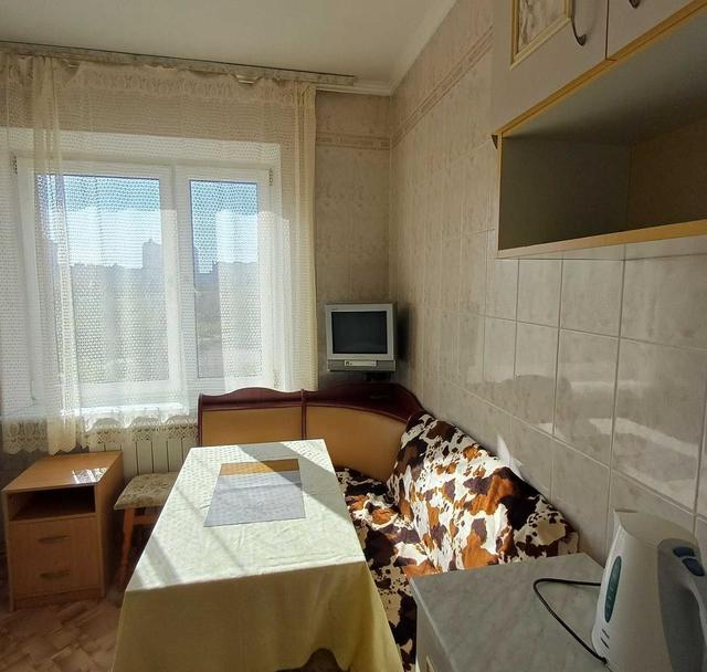 2-кімнатна квартира, вул. Героїв Дніпра 20б — фото 3