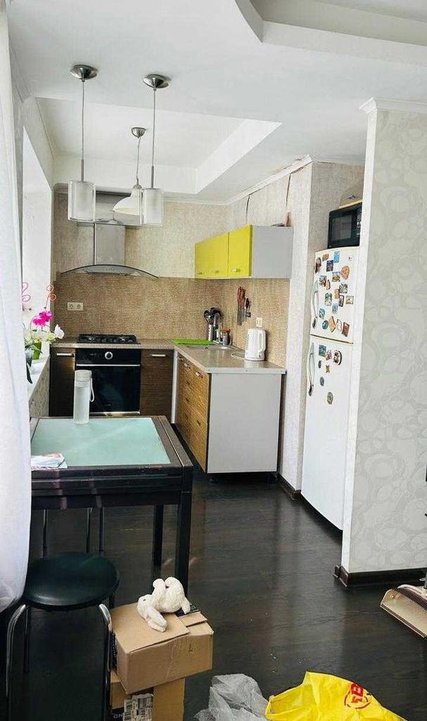 2-кімнатна квартира, вулиці Героїв Космосу,1 — фото 4