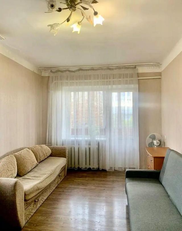 1-кімнатна квартира, вул. Щербаківського (Щербакова) 68