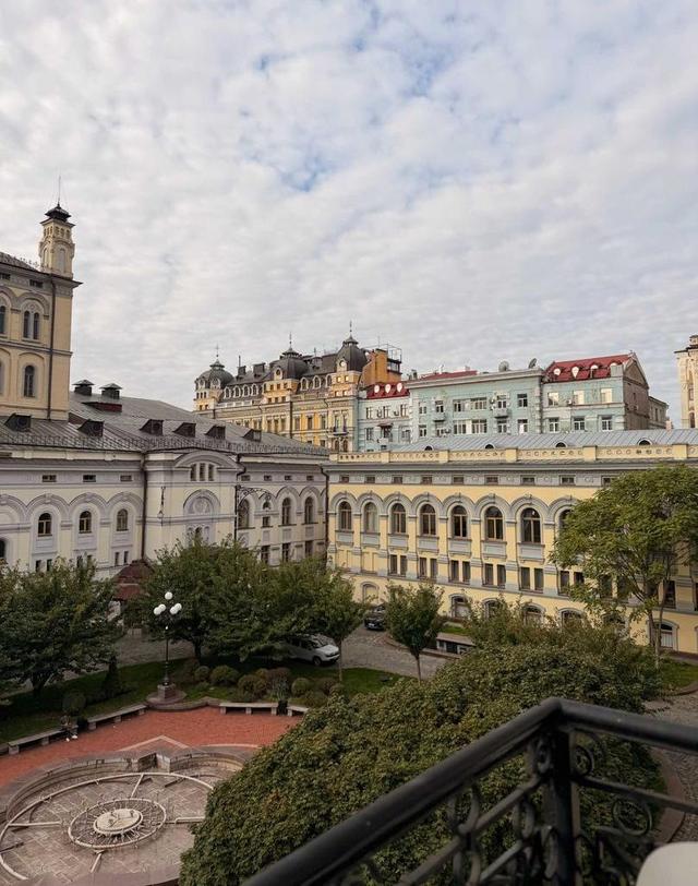 4-кімнатна квартира, вул. Володимирська 48а — фото 5