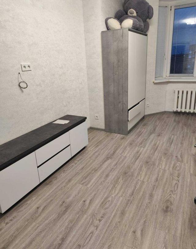 1-кімнатна квартира, вул. Алматинська, 39