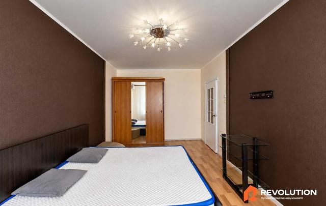 2-кімнатна квартира, вул. Драгоманова 1д — фото 5