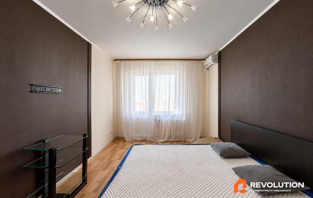 2-кімнатна квартира, вул. Драгоманова 1д — фото 4
