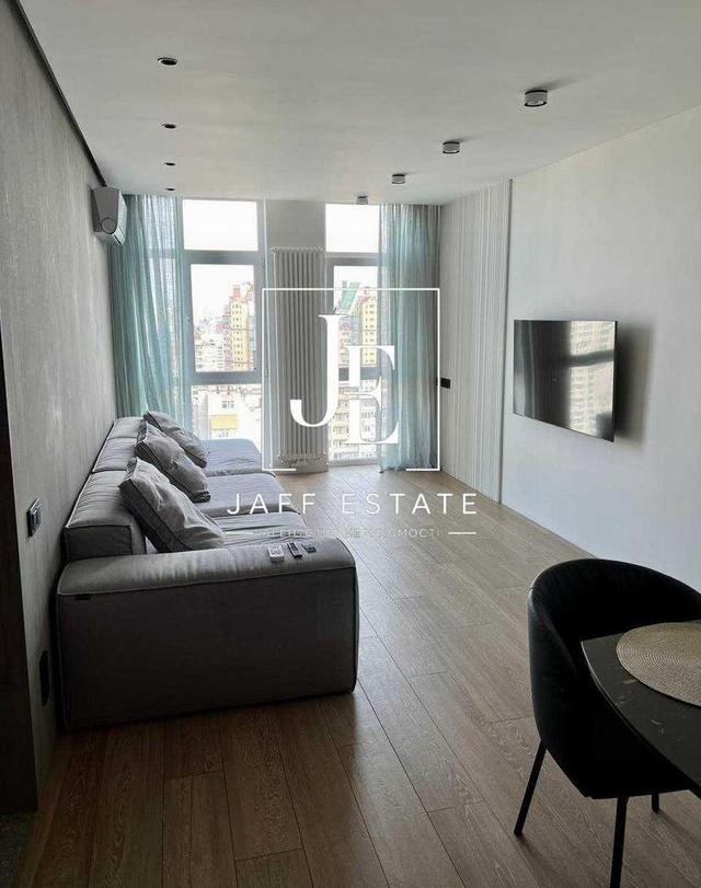 3-кімнатна квартира, вул. Рибалка 5б