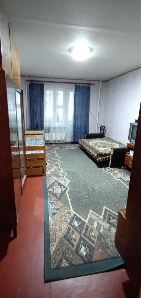 1-кімнатна квартира, вул. Драгоманова 18