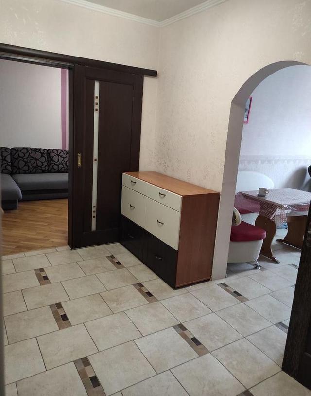 1-кімнатна квартира, вул. Тетяни Яблонської 6