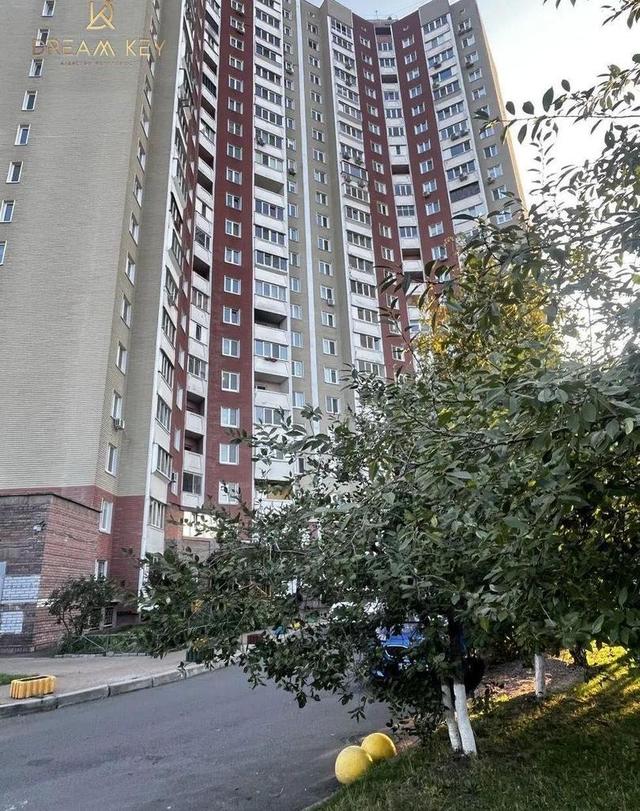 2-кімнатна квартира, вул. Милославська 8 — фото 15