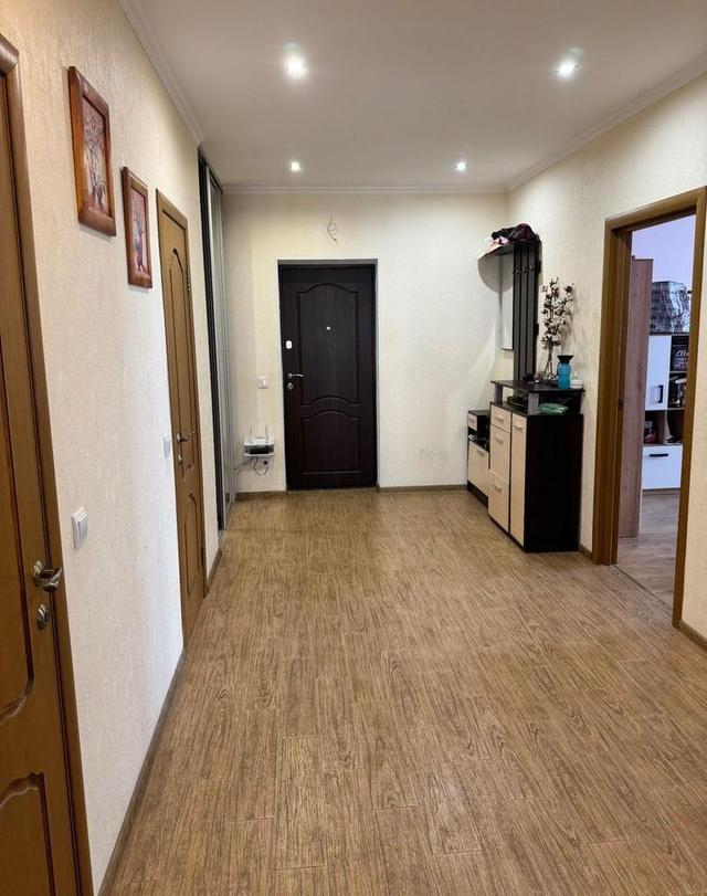 3-кімнатна квартира, просп. Глушкова 9г