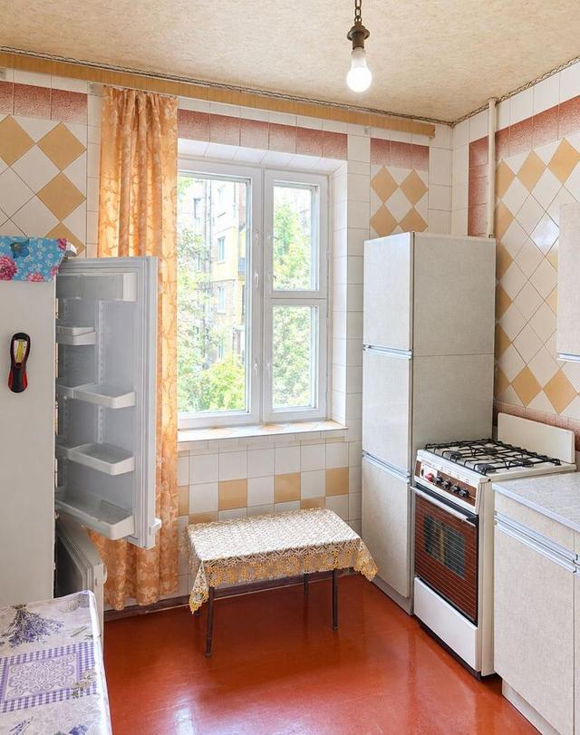 2-кімнатна квартира, просп. Бажана 7б — фото 3