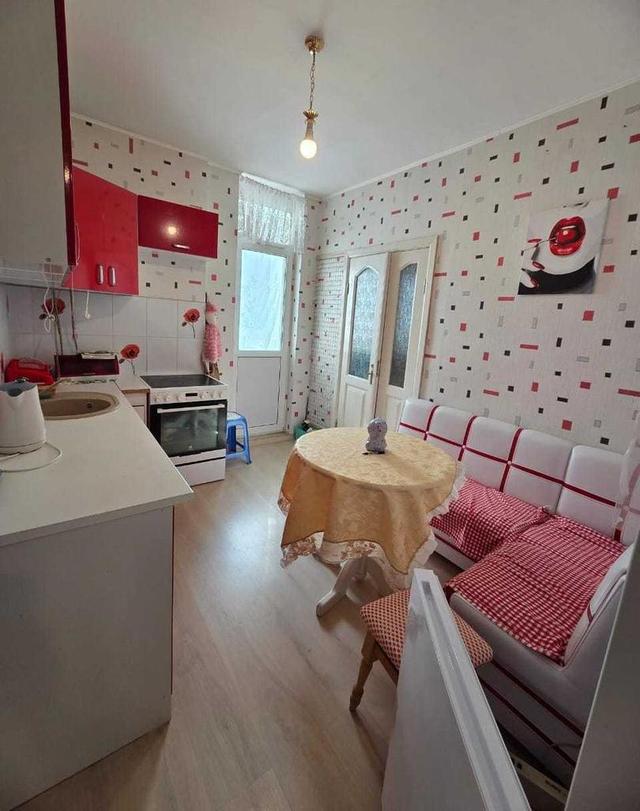 1-кімнатна квартира, вул. Симоненка 5а