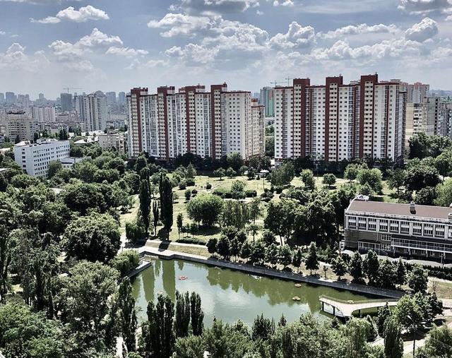 2-кімнатна квартира, Київ