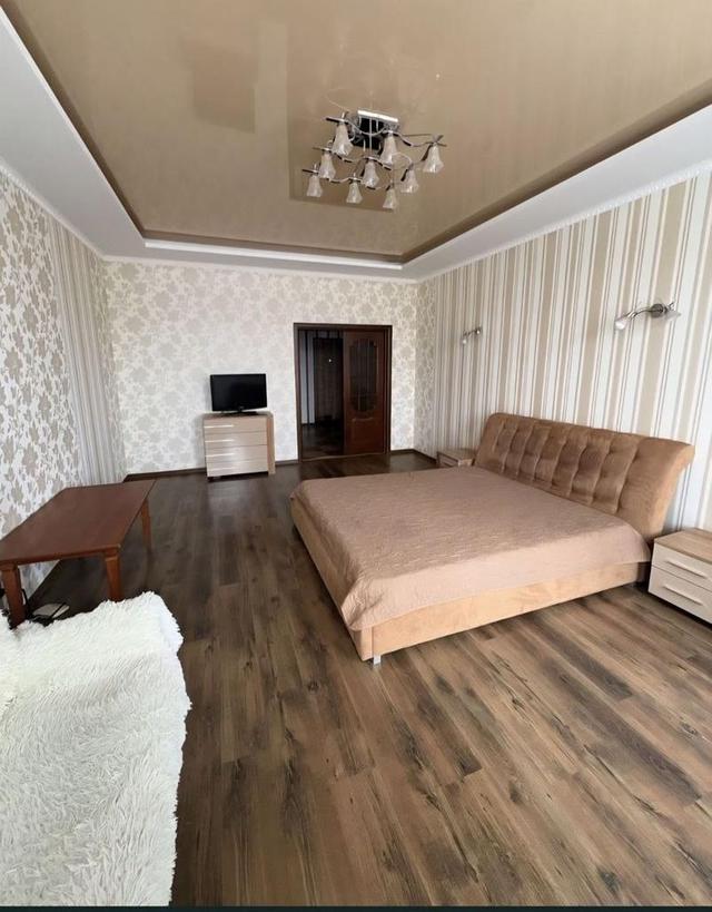 2-кімнатна квартира, бульв. Українки 4 — фото 1