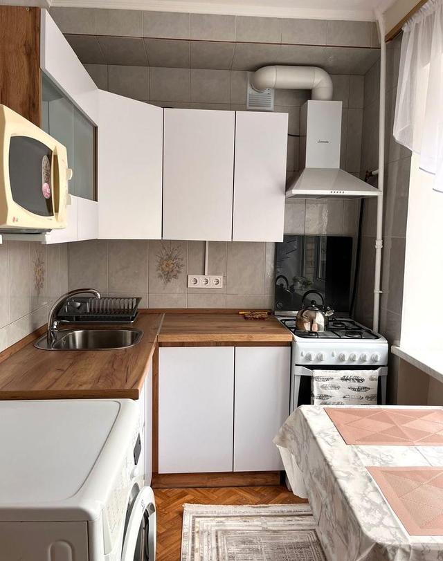 2-кімнатна квартира, вул. Богомольця 8а