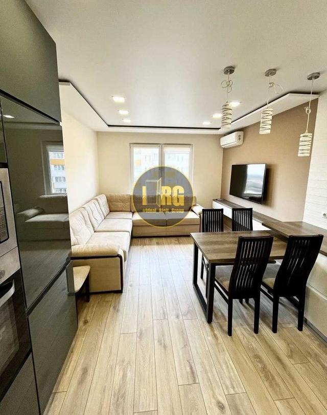 3-кімнатна квартира, вул. Ломоносова 36в